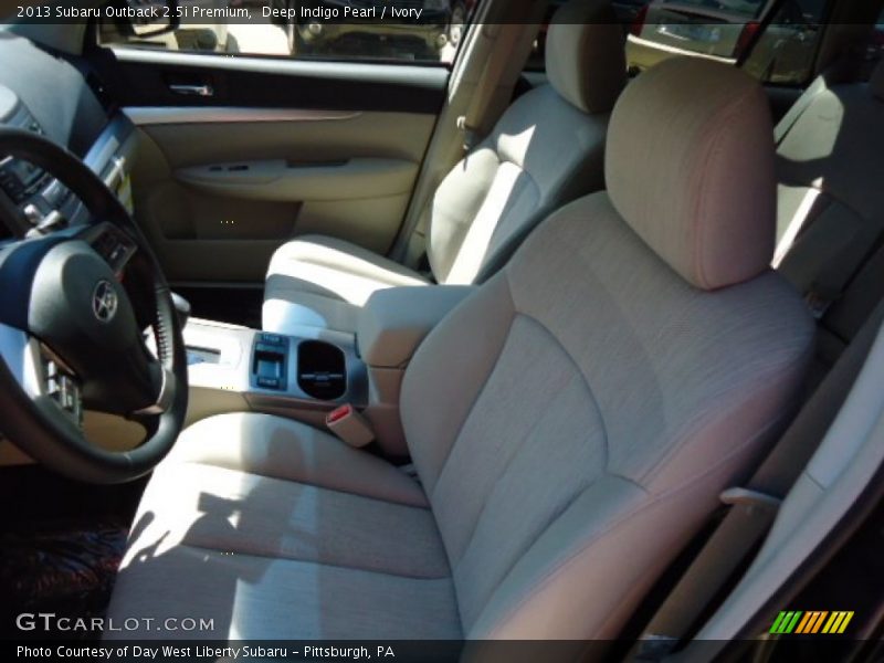 Deep Indigo Pearl / Ivory 2013 Subaru Outback 2.5i Premium