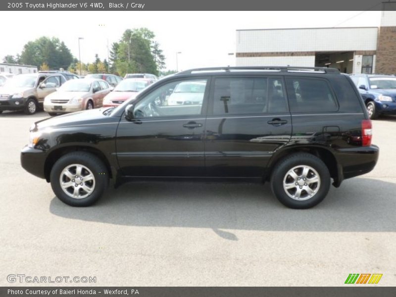 Black / Gray 2005 Toyota Highlander V6 4WD