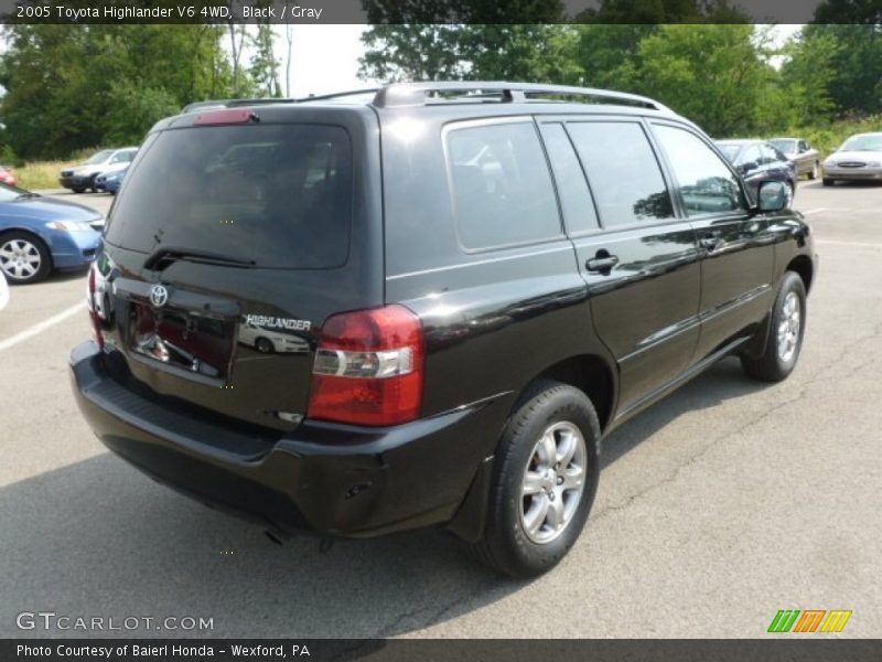 Black / Gray 2005 Toyota Highlander V6 4WD