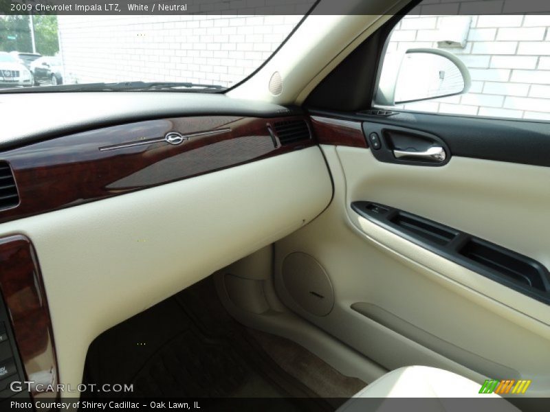 White / Neutral 2009 Chevrolet Impala LTZ