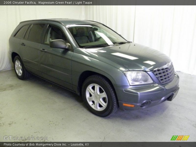 Magnesium Green Pearl / Light Taupe 2006 Chrysler Pacifica