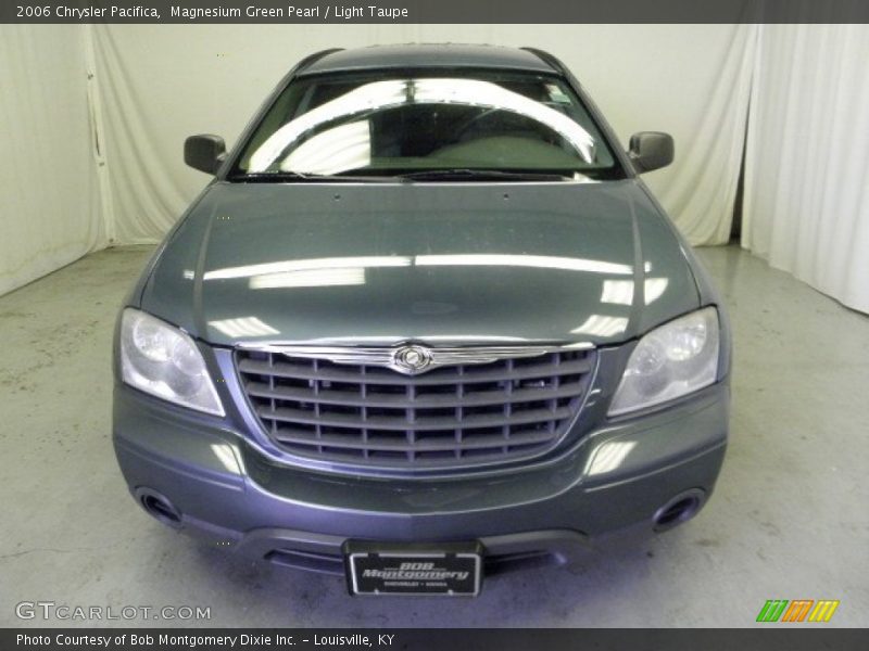 Magnesium Green Pearl / Light Taupe 2006 Chrysler Pacifica