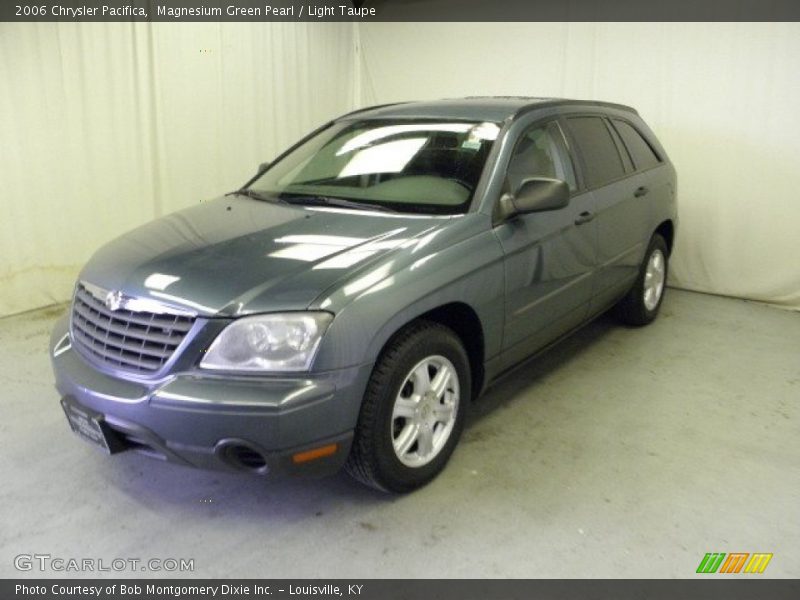 Magnesium Green Pearl / Light Taupe 2006 Chrysler Pacifica