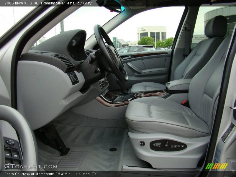 Titanium Silver Metallic / Grey 2006 BMW X5 3.0i