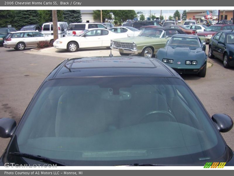 Black / Gray 2006 Chevrolet Monte Carlo SS