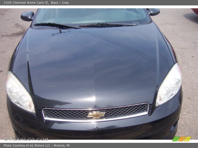 Black / Gray 2006 Chevrolet Monte Carlo SS