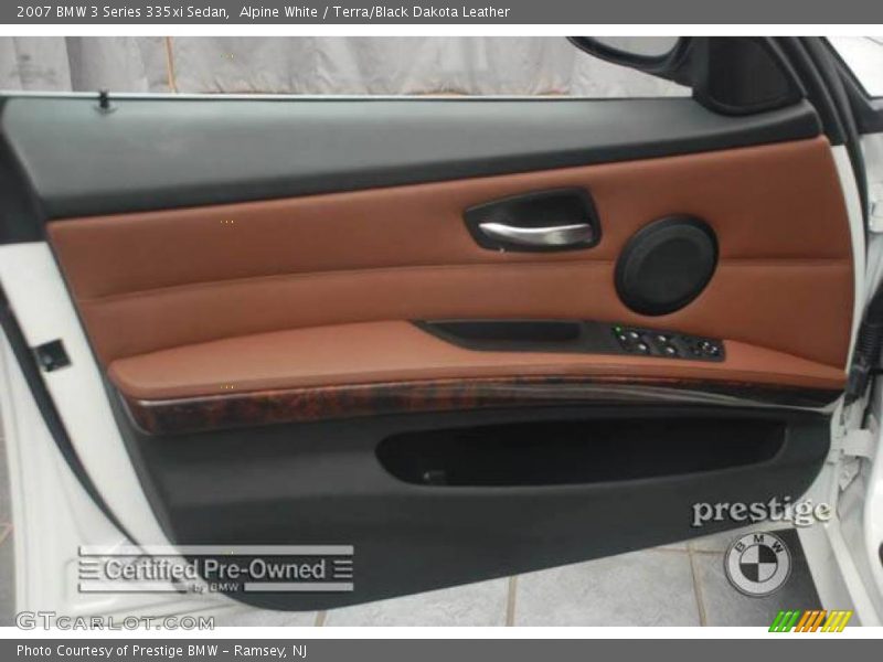 Alpine White / Terra/Black Dakota Leather 2007 BMW 3 Series 335xi Sedan