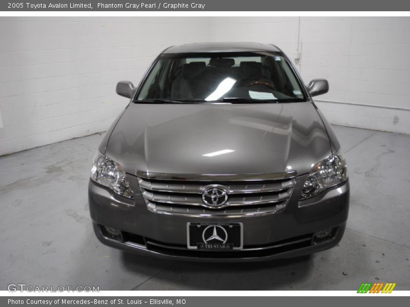 Phantom Gray Pearl / Graphite Gray 2005 Toyota Avalon Limited