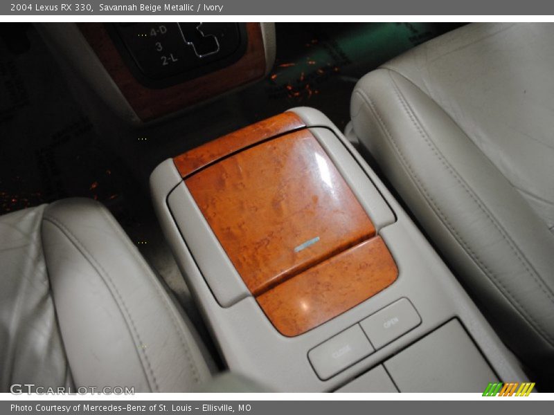 Savannah Beige Metallic / Ivory 2004 Lexus RX 330