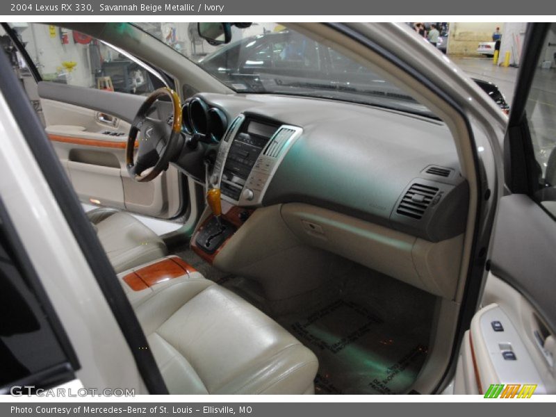 Savannah Beige Metallic / Ivory 2004 Lexus RX 330