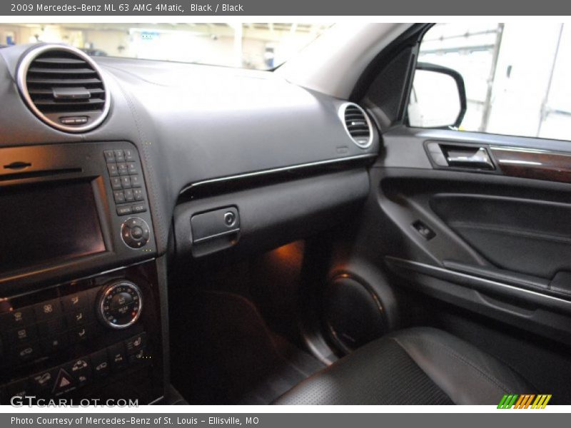 Black / Black 2009 Mercedes-Benz ML 63 AMG 4Matic