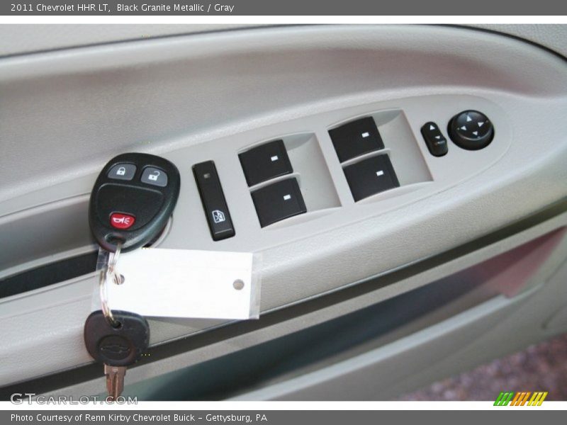 Black Granite Metallic / Gray 2011 Chevrolet HHR LT
