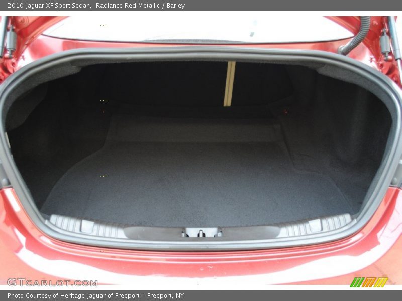 Radiance Red Metallic / Barley 2010 Jaguar XF Sport Sedan