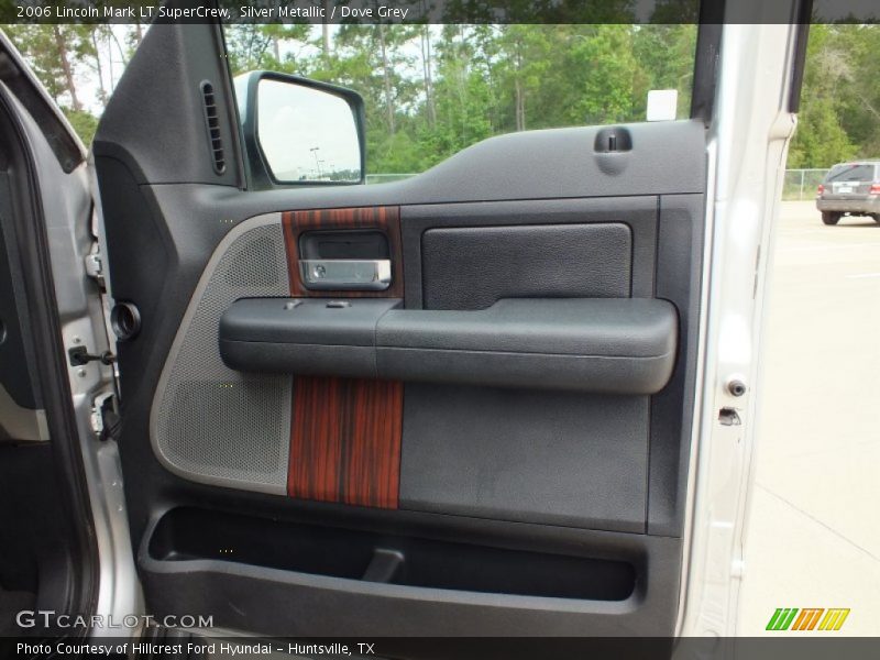 Door Panel of 2006 Mark LT SuperCrew
