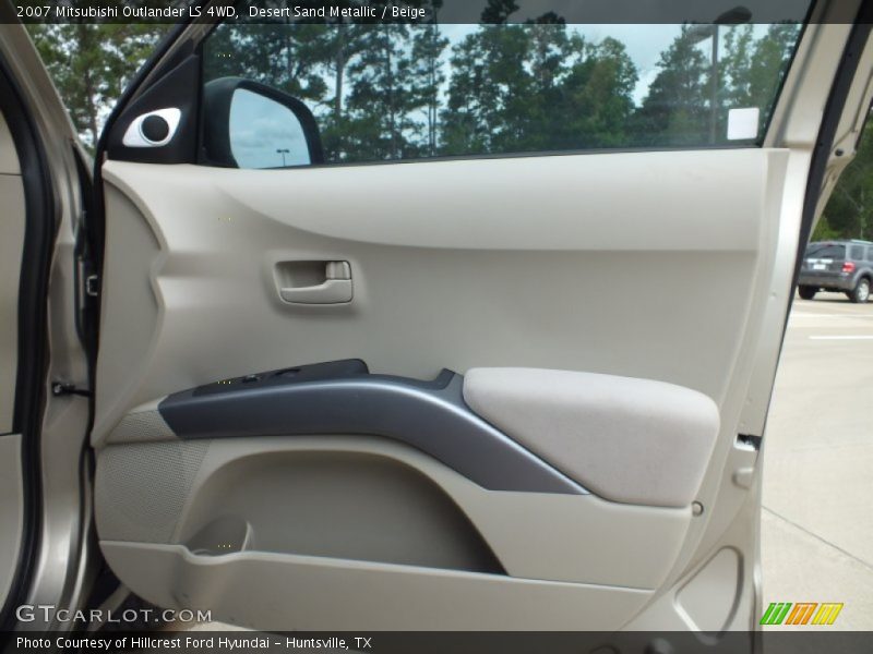 Desert Sand Metallic / Beige 2007 Mitsubishi Outlander LS 4WD