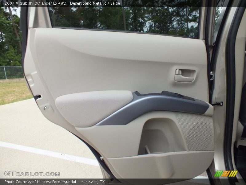 Desert Sand Metallic / Beige 2007 Mitsubishi Outlander LS 4WD