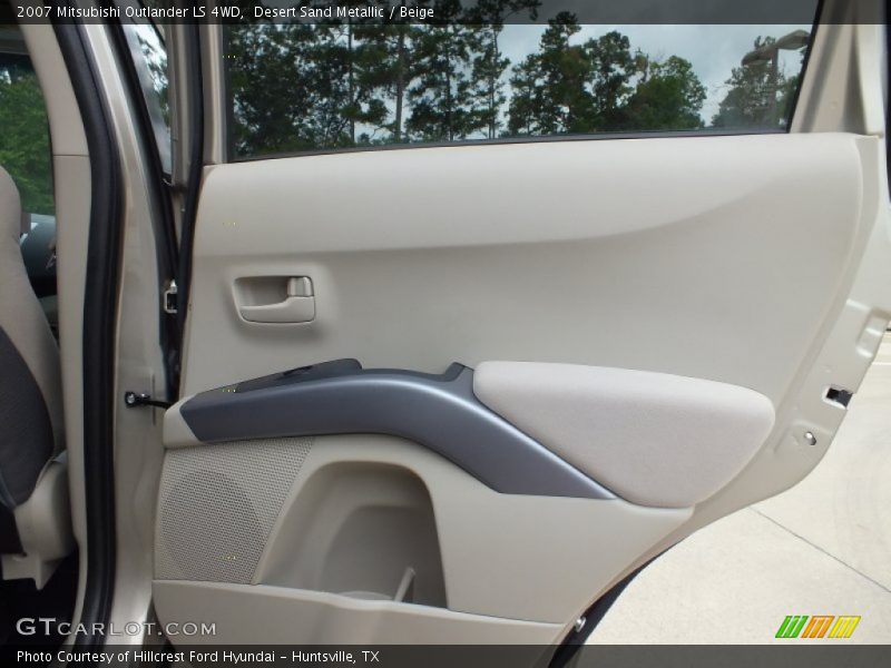 Desert Sand Metallic / Beige 2007 Mitsubishi Outlander LS 4WD