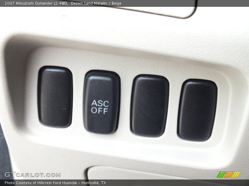 Desert Sand Metallic / Beige 2007 Mitsubishi Outlander LS 4WD