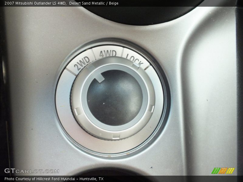 Desert Sand Metallic / Beige 2007 Mitsubishi Outlander LS 4WD