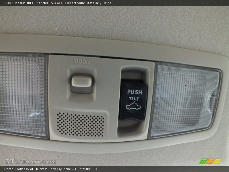 Desert Sand Metallic / Beige 2007 Mitsubishi Outlander LS 4WD