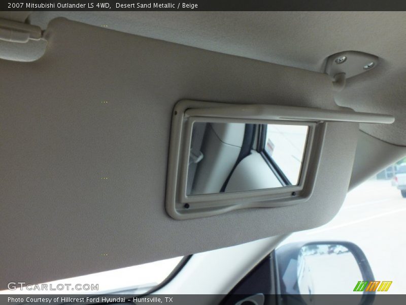 Desert Sand Metallic / Beige 2007 Mitsubishi Outlander LS 4WD