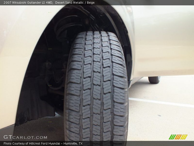 Desert Sand Metallic / Beige 2007 Mitsubishi Outlander LS 4WD
