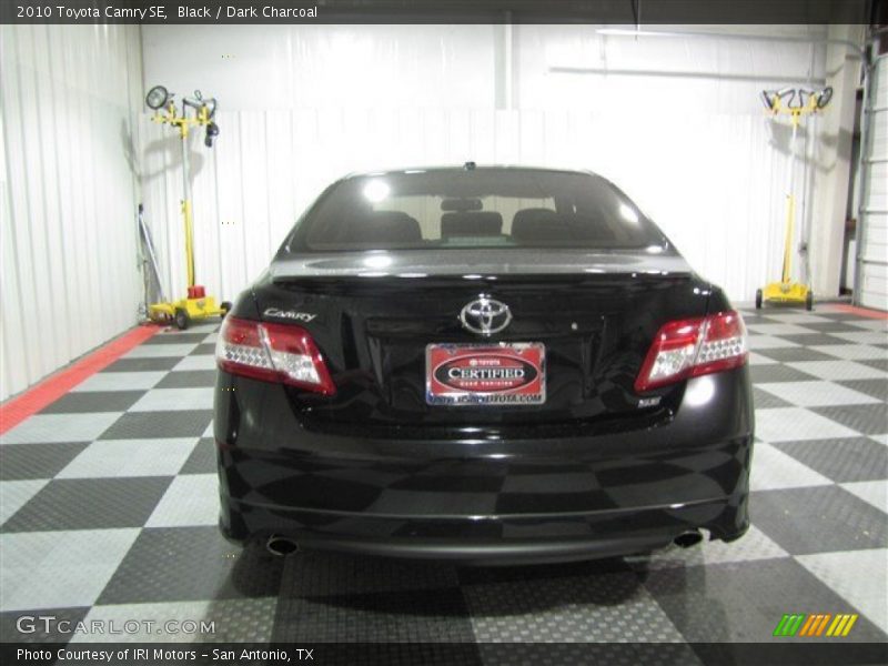 Black / Dark Charcoal 2010 Toyota Camry SE