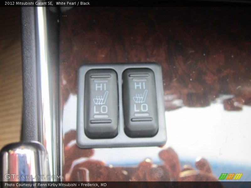 White Pearl / Black 2012 Mitsubishi Galant SE