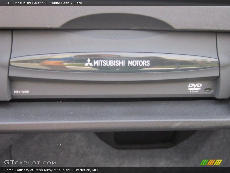 White Pearl / Black 2012 Mitsubishi Galant SE