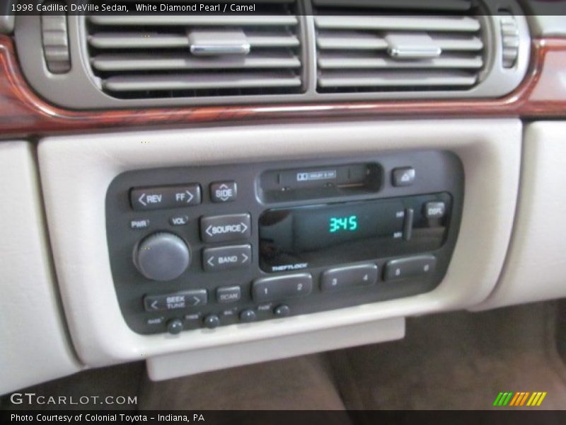 White Diamond Pearl / Camel 1998 Cadillac DeVille Sedan