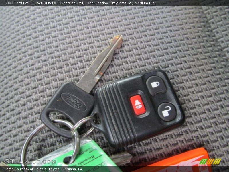 Dark Shadow Grey Metallic / Medium Flint 2004 Ford F250 Super Duty FX4 SuperCab 4x4