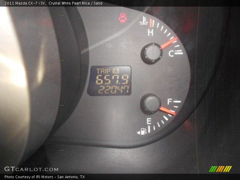 Crystal White Pearl Mica / Sand 2011 Mazda CX-7 i SV