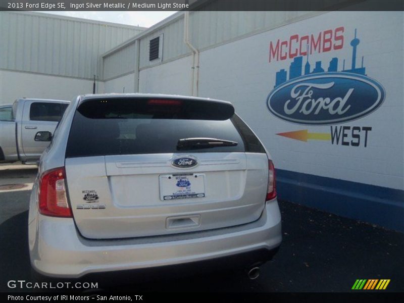 Ingot Silver Metallic / Medium Light Stone 2013 Ford Edge SE
