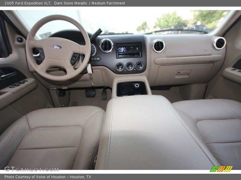 Dark Stone Metallic / Medium Parchment 2005 Ford Expedition XLT