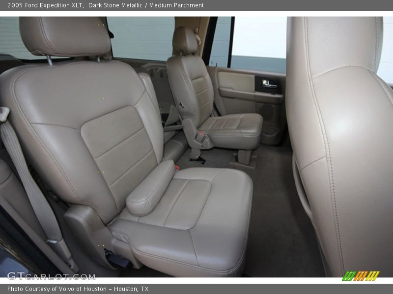 Dark Stone Metallic / Medium Parchment 2005 Ford Expedition XLT
