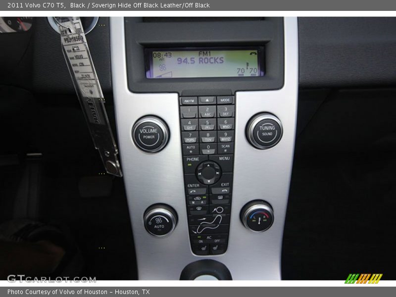 Black / Soverign Hide Off Black Leather/Off Black 2011 Volvo C70 T5