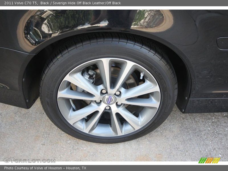 Black / Soverign Hide Off Black Leather/Off Black 2011 Volvo C70 T5