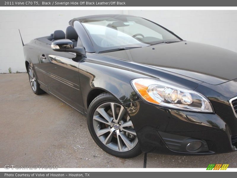 Black / Soverign Hide Off Black Leather/Off Black 2011 Volvo C70 T5