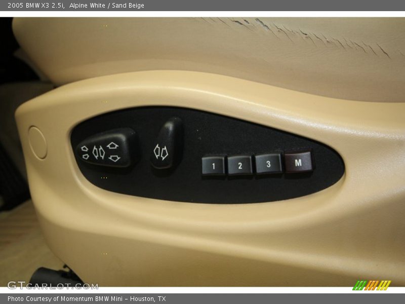 Alpine White / Sand Beige 2005 BMW X3 2.5i