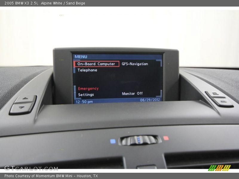 Alpine White / Sand Beige 2005 BMW X3 2.5i
