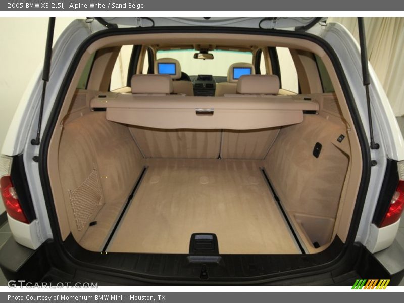Alpine White / Sand Beige 2005 BMW X3 2.5i