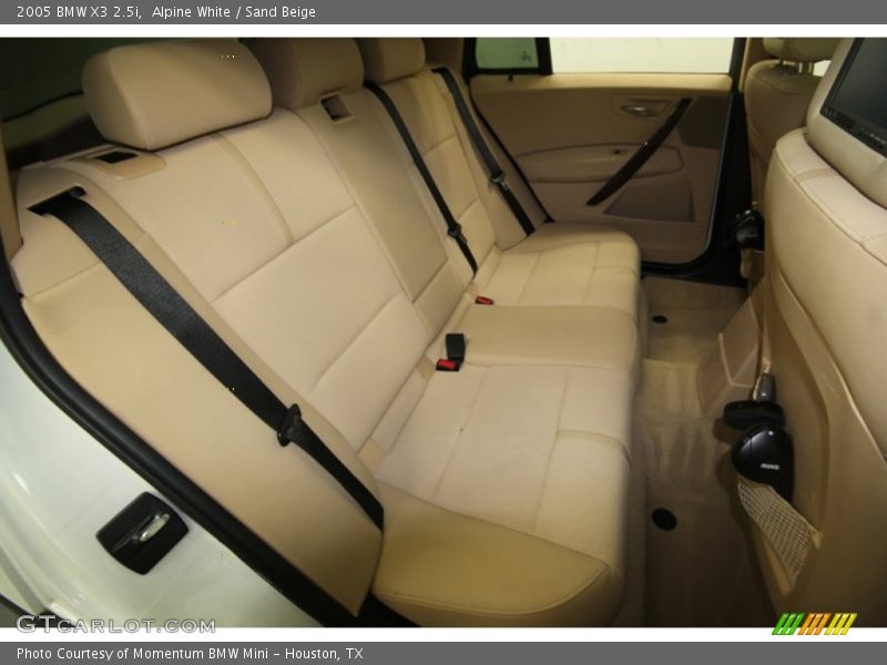 Alpine White / Sand Beige 2005 BMW X3 2.5i