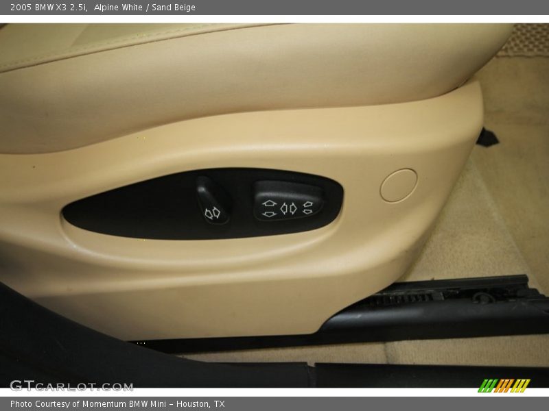 Alpine White / Sand Beige 2005 BMW X3 2.5i