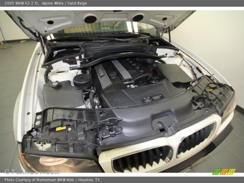 Alpine White / Sand Beige 2005 BMW X3 2.5i