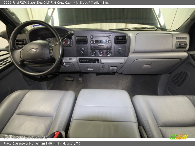 Dashboard of 2006 F250 Super Duty XLT FX4 Crew Cab 4x4