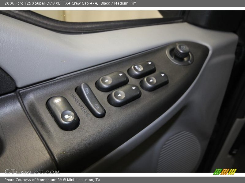 Black / Medium Flint 2006 Ford F250 Super Duty XLT FX4 Crew Cab 4x4