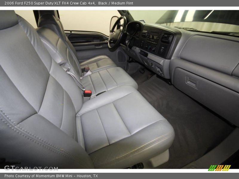 Black / Medium Flint 2006 Ford F250 Super Duty XLT FX4 Crew Cab 4x4