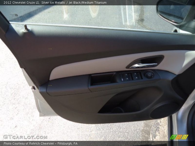 Silver Ice Metallic / Jet Black/Medium Titanium 2012 Chevrolet Cruze LS