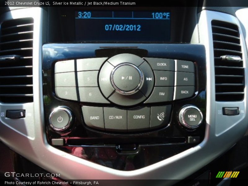 Silver Ice Metallic / Jet Black/Medium Titanium 2012 Chevrolet Cruze LS