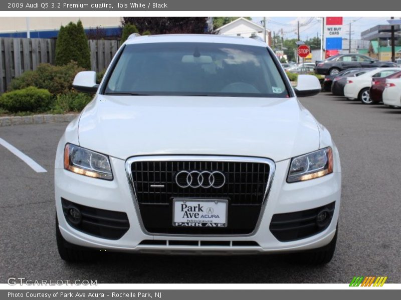 Ibis White / Black 2009 Audi Q5 3.2 Premium quattro